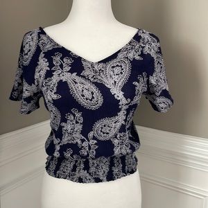 Paper Crane Anthropologie Paisley Tie Back Short Sleeve Cropped Top Navy…